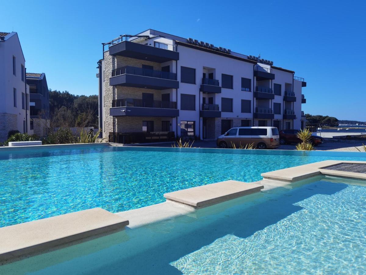 Apartment Vita Medolino Esterno foto