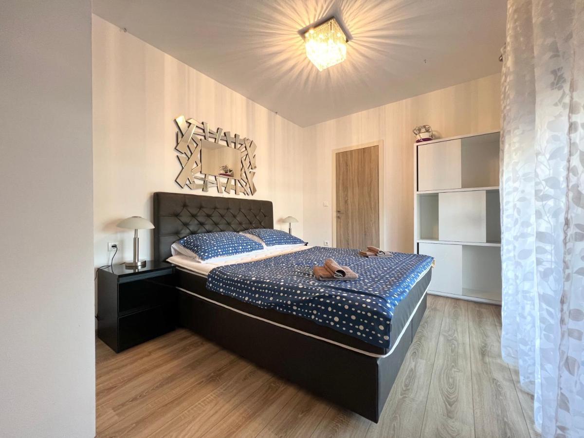Apartment Vita Medolino Esterno foto