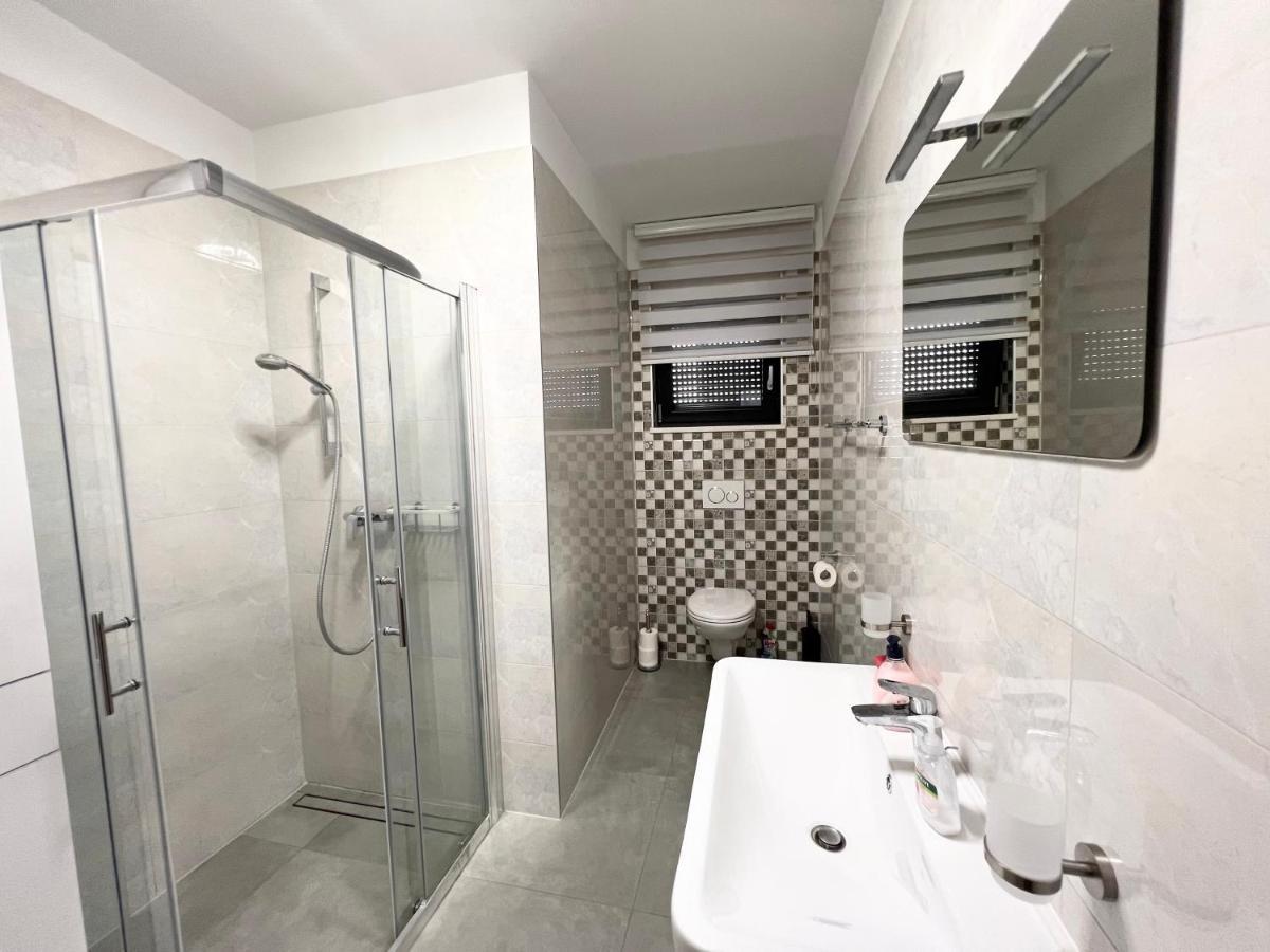 Apartment Vita Medolino Esterno foto